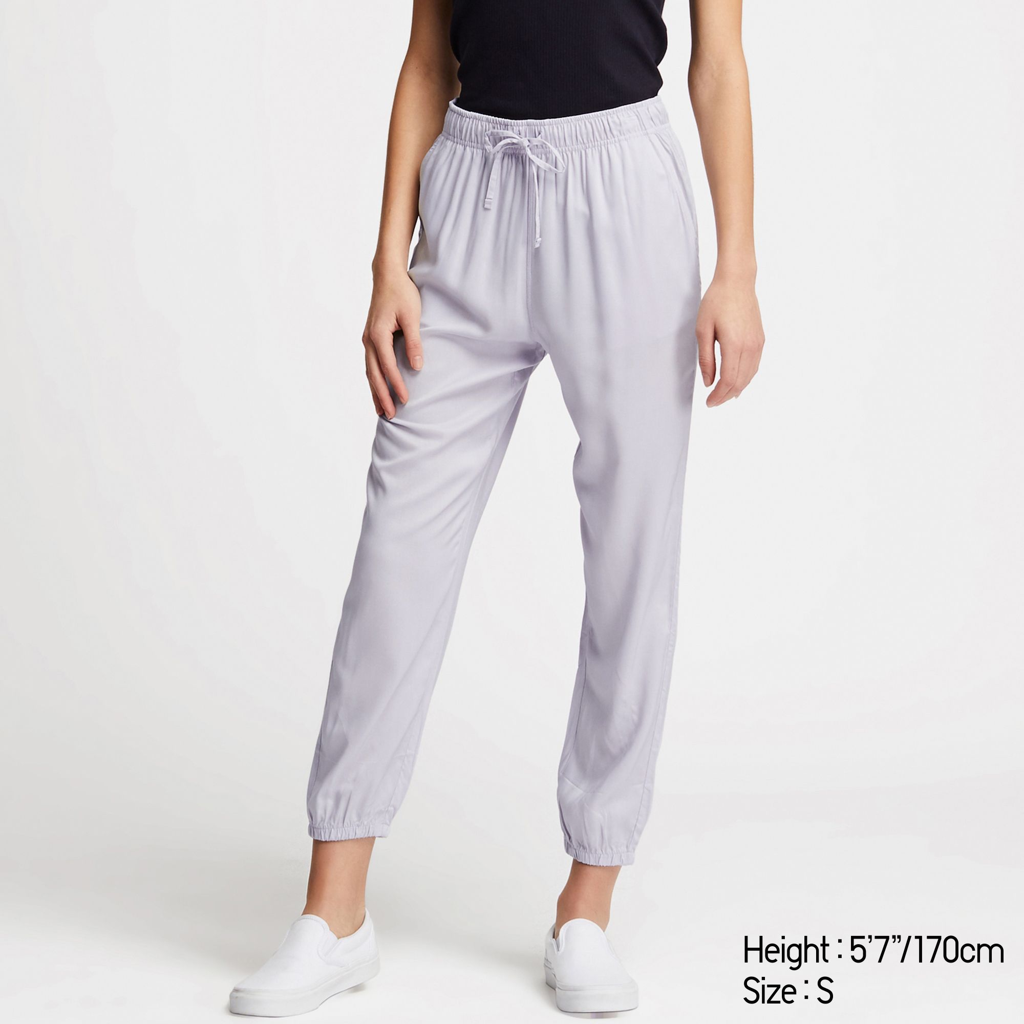 uniqlo jogging pants