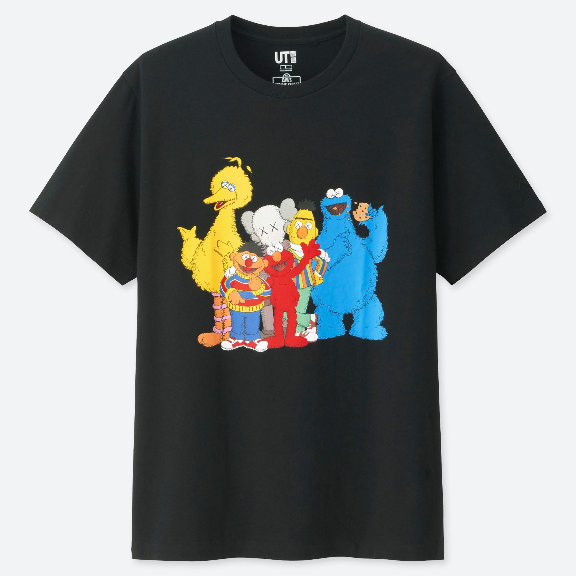 uniqlo elmo kaws