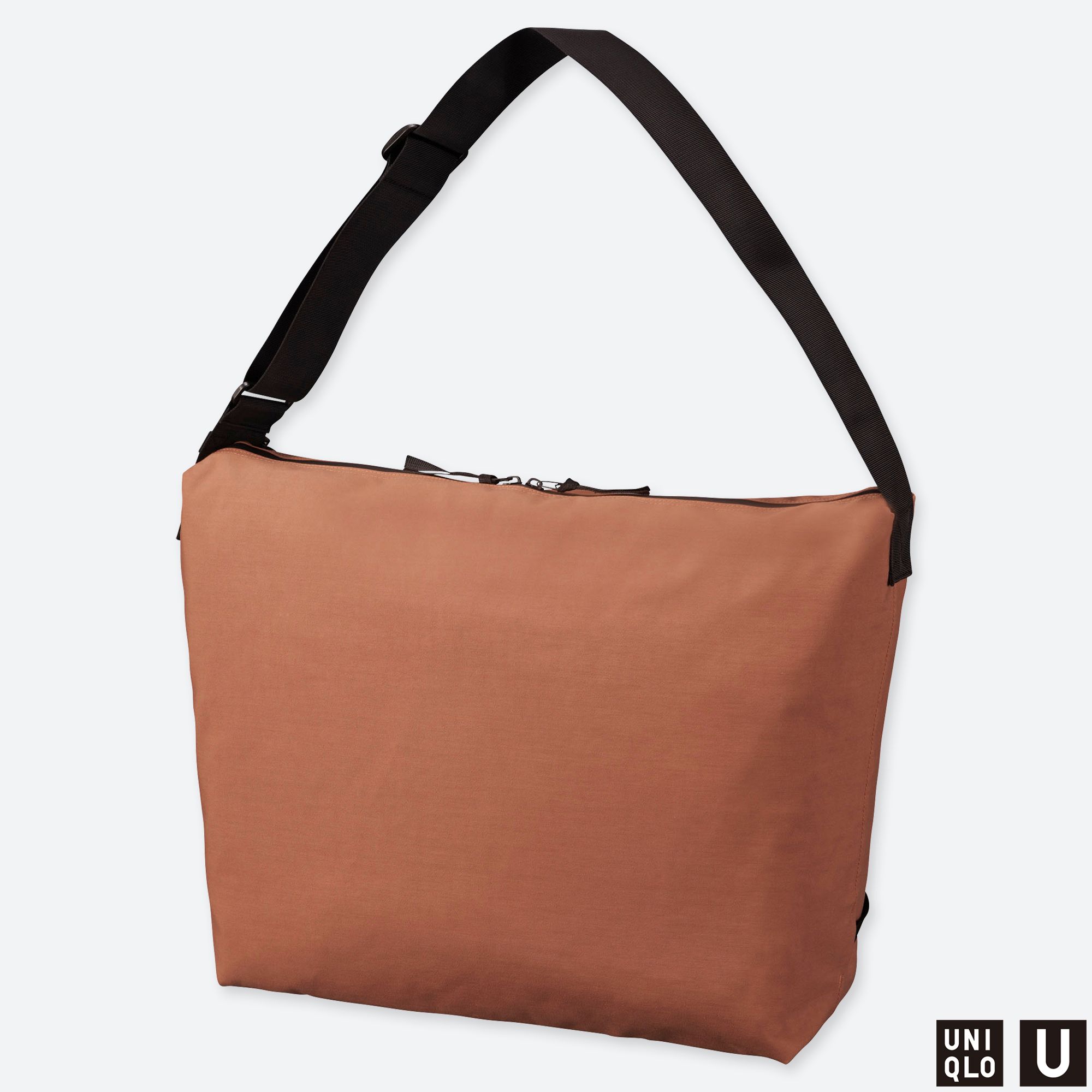 UNIQLO U BLOCKTECH SHOULDER BAG